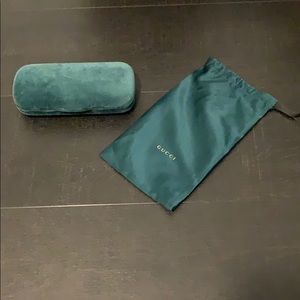 Gucci velvet sunglass case